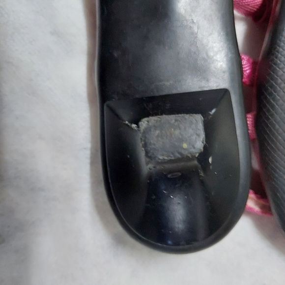 Authentic Prada Sandals Kitten Heels Size 38 6.5 Women's Good Used Condition Red - Picture 8 of 9